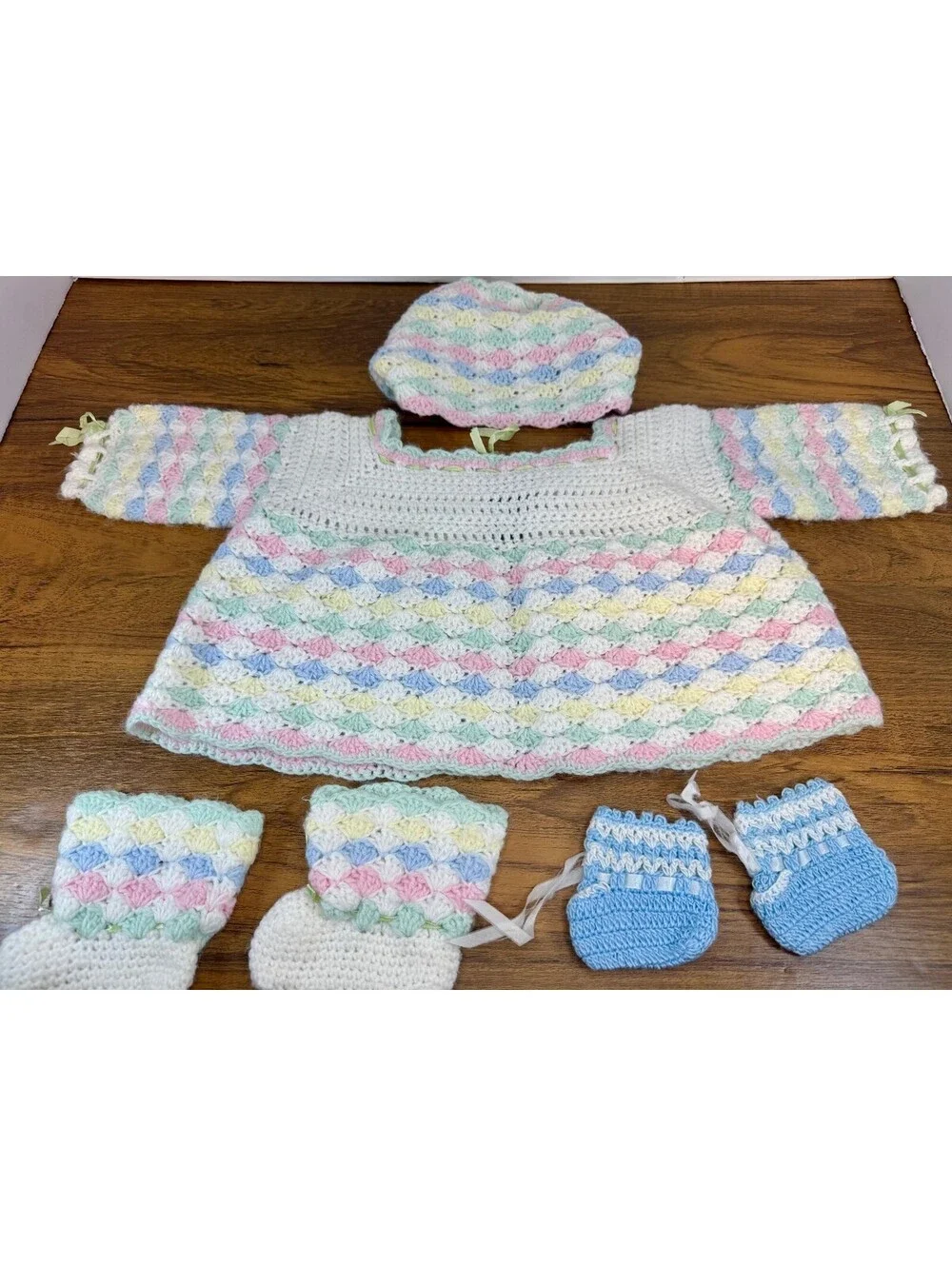 Vintage Handmade Crochet Baby Sweater Set 6-12M Pastel Bonnet Booties Heirloom